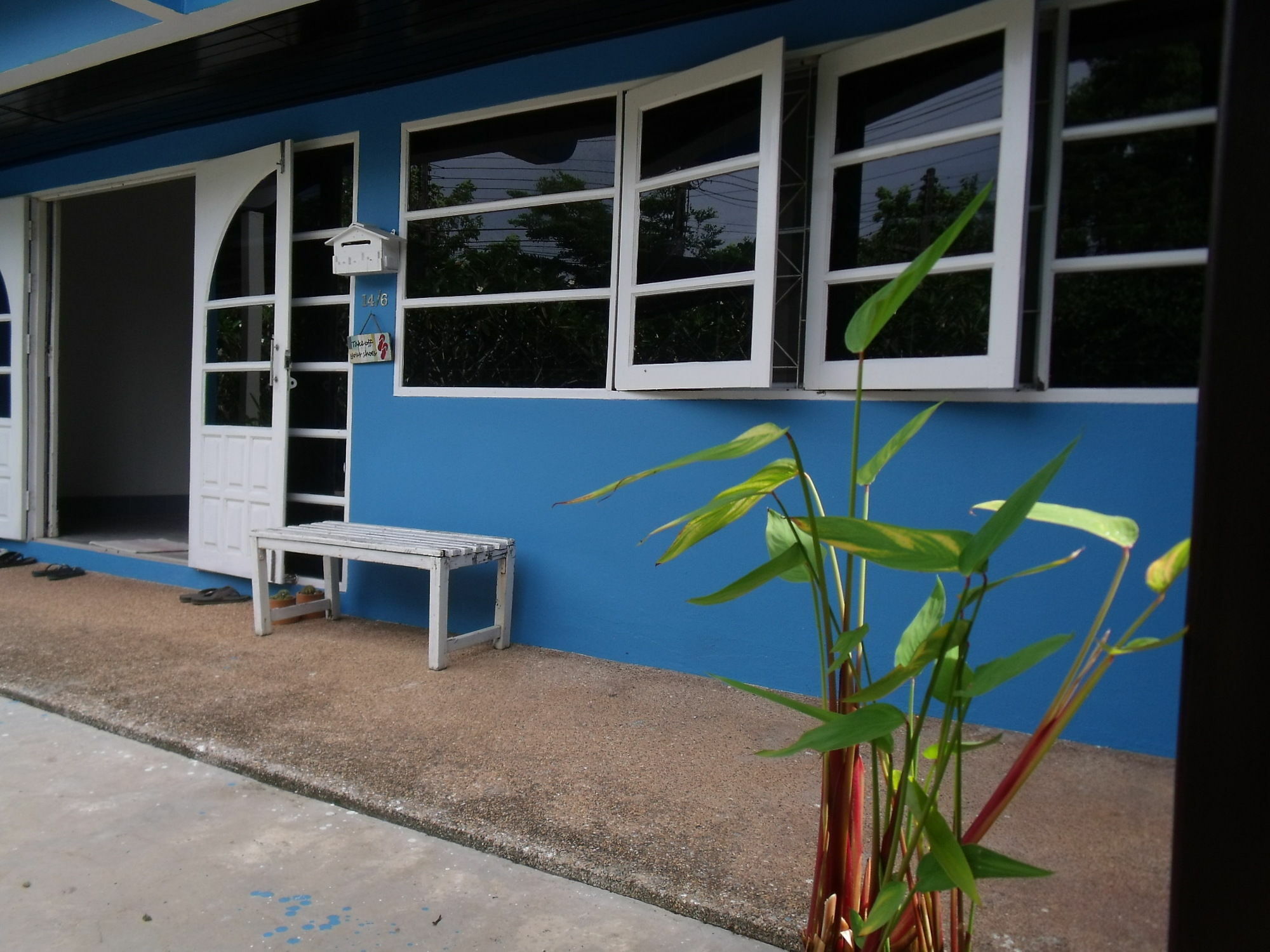 Albatross Guesthouse @ Thungwualaen Beach Pathiu Exteriör bild